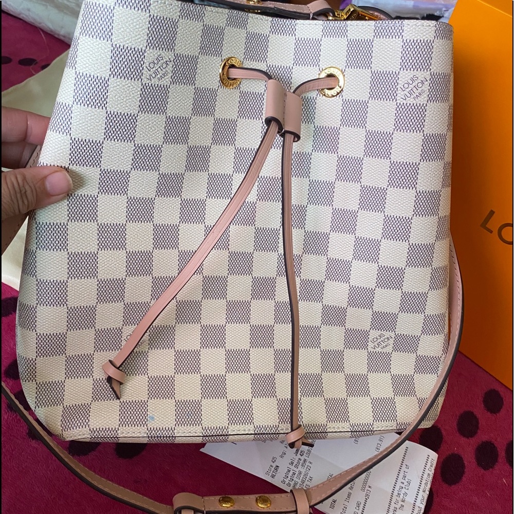 LV